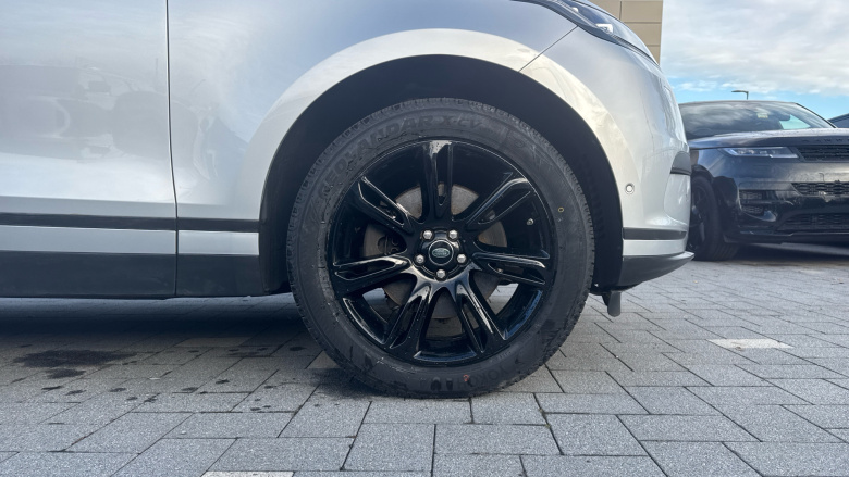 Land Rover Range Rover Velar 2.0 D200 SE 5dr Auto Diesel Estate